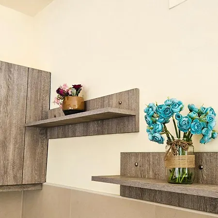 Rooftop Flat Apartment *